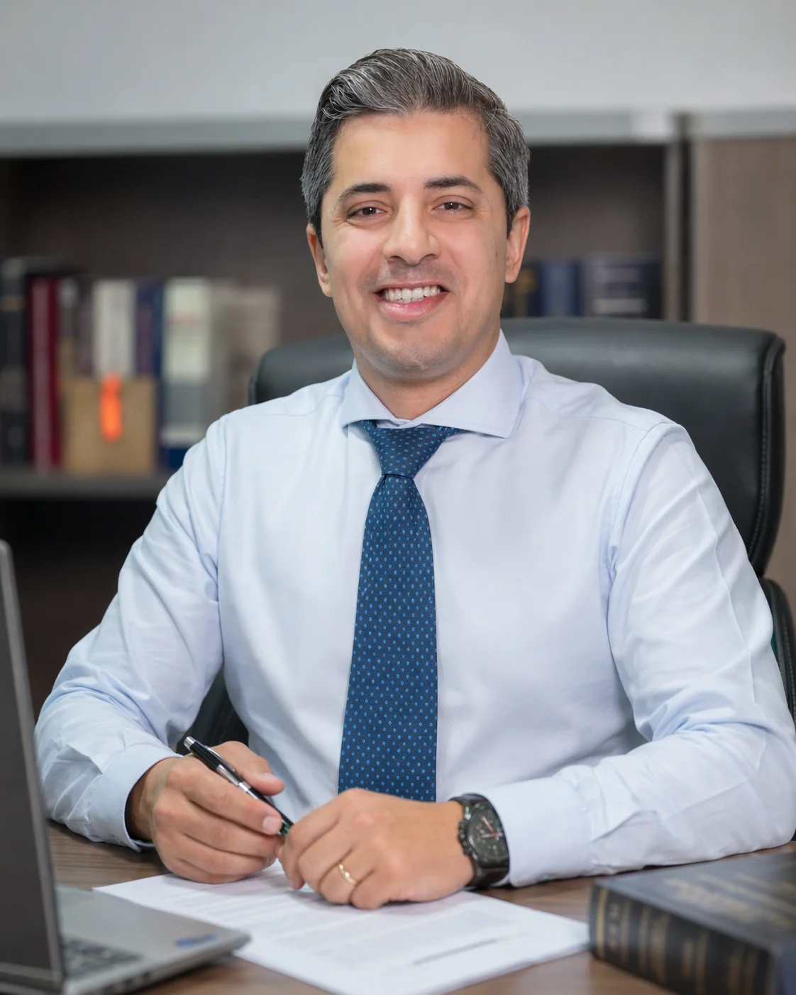 Enrico Batoni em seu ambiente de trabalho
